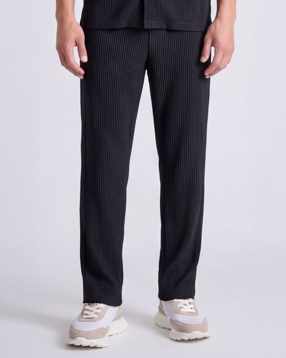 Milan Pleated Trouser - Black